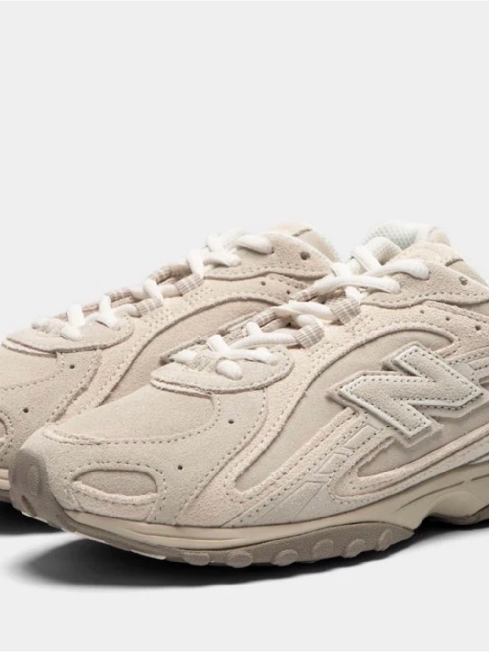 New Balance 204L Timberwolf/Linen
